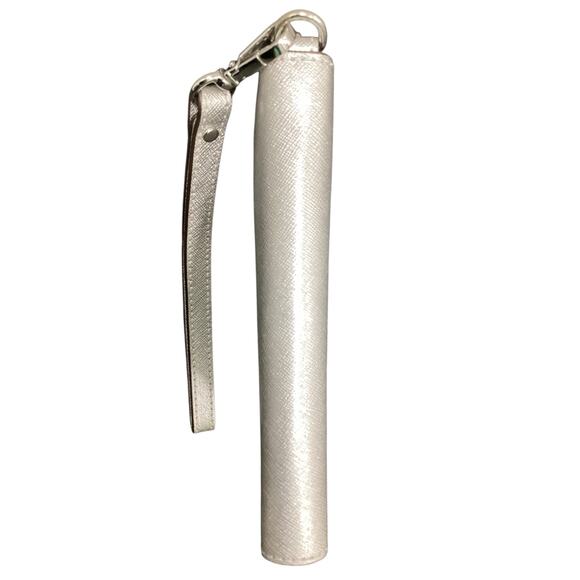 Michael Kors Wallet Women’s 1 Size Wristlet Style Saffiano Leather Zipper Silver - Picture 5 of 7